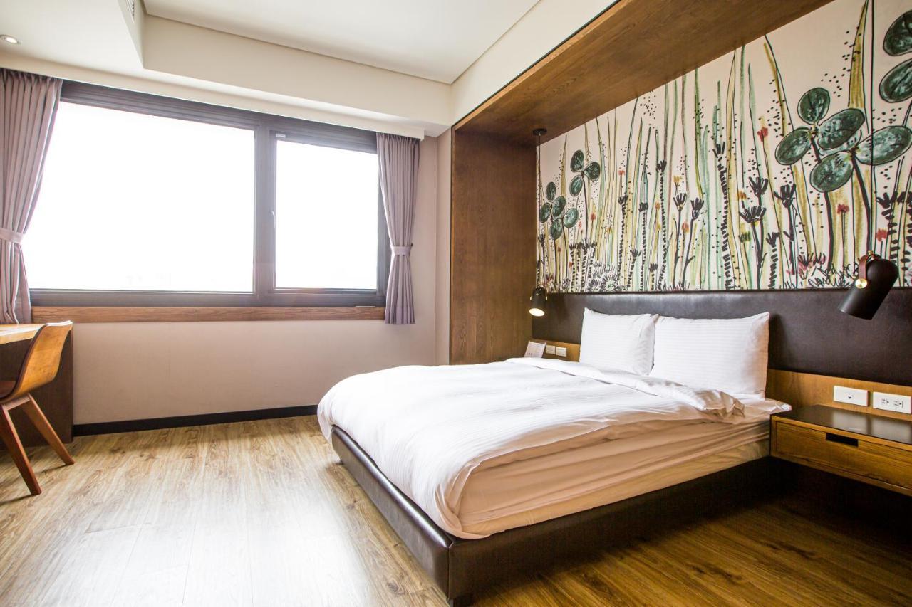 Easylazy Inn Taichung Dış mekan fotoğraf
