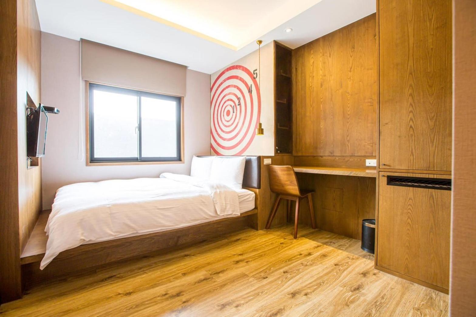 Easylazy Inn Taichung Dış mekan fotoğraf
